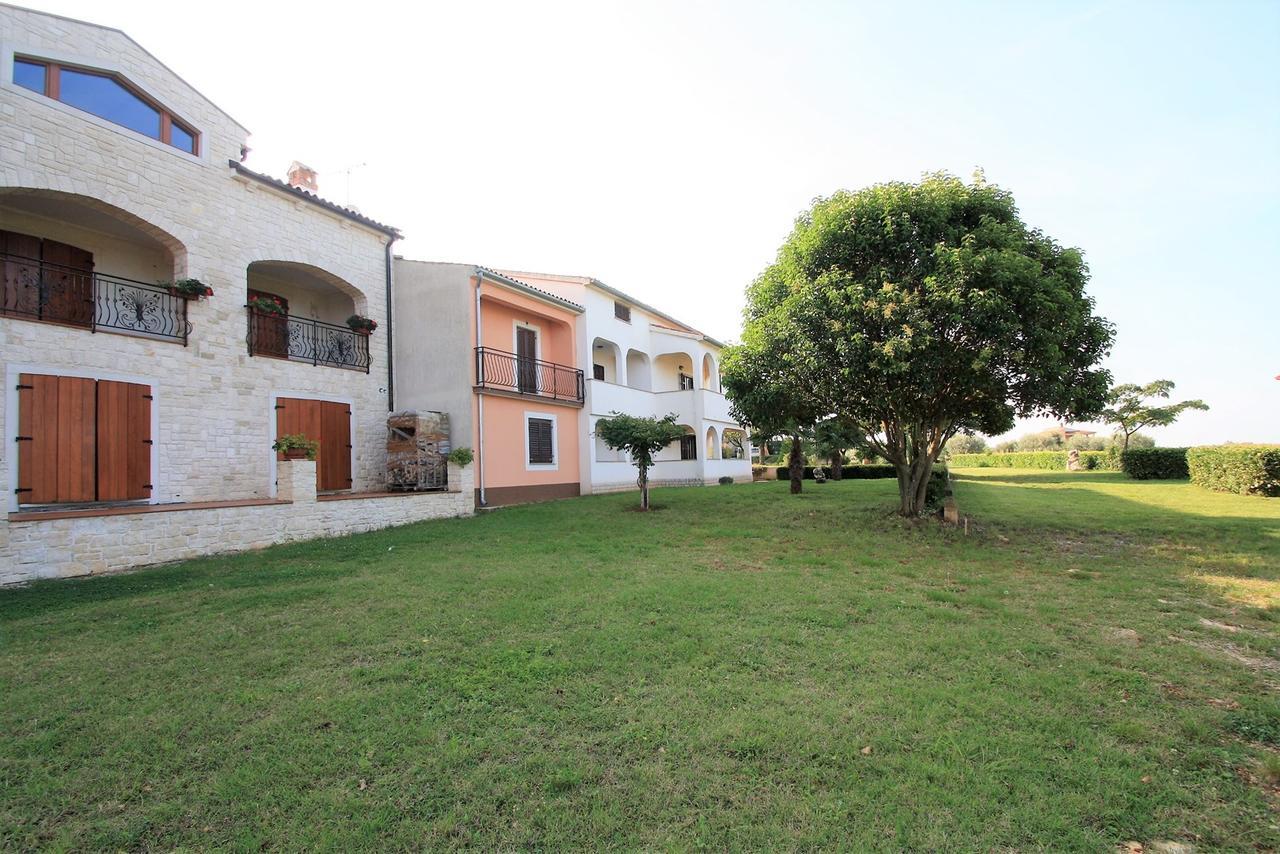 Apartments Livio Stranici Rosini Ngoại thất bức ảnh
